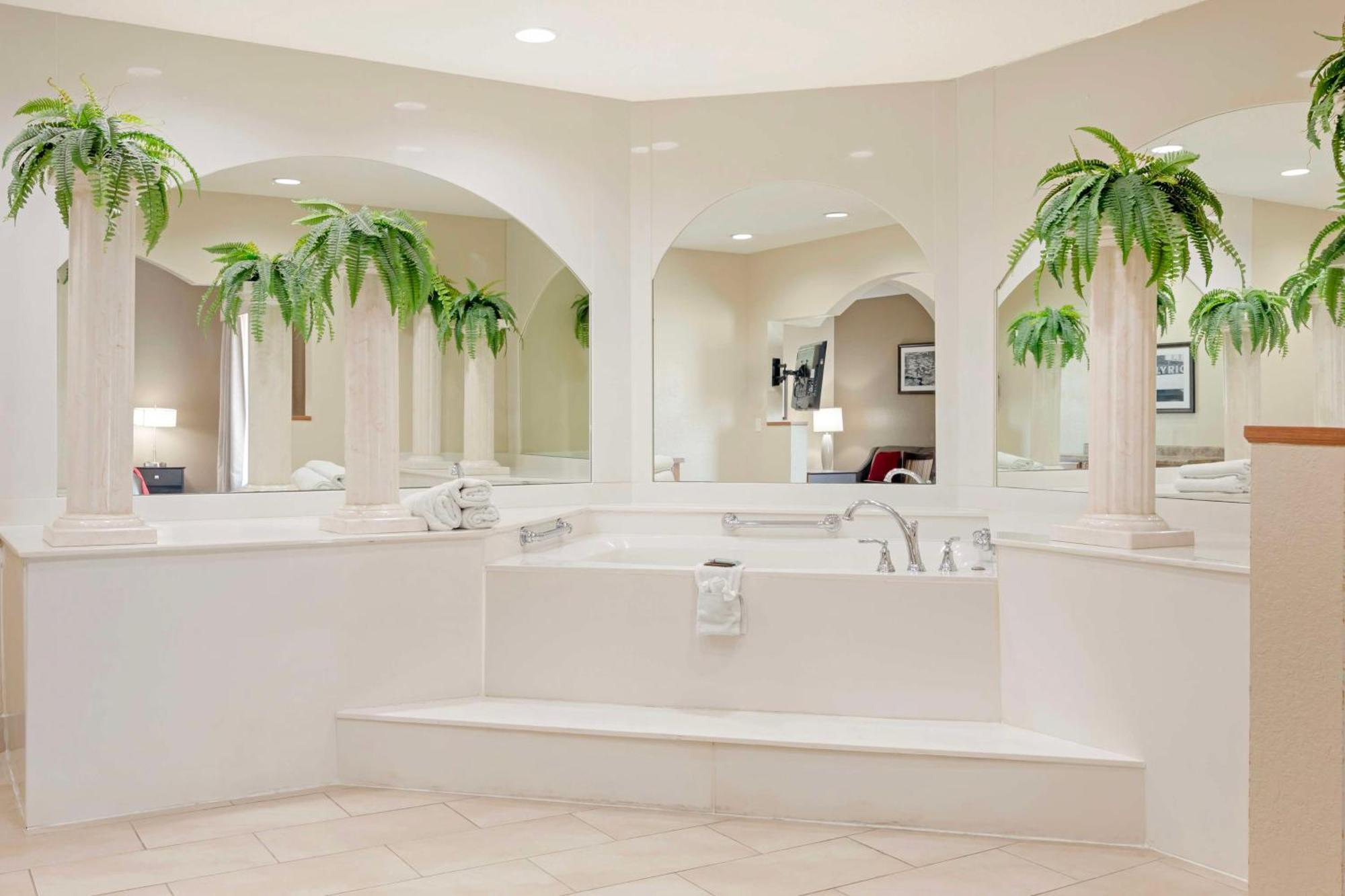 Best Western Plus Bradbury Inn And Suites Waycross Exteriér fotografie