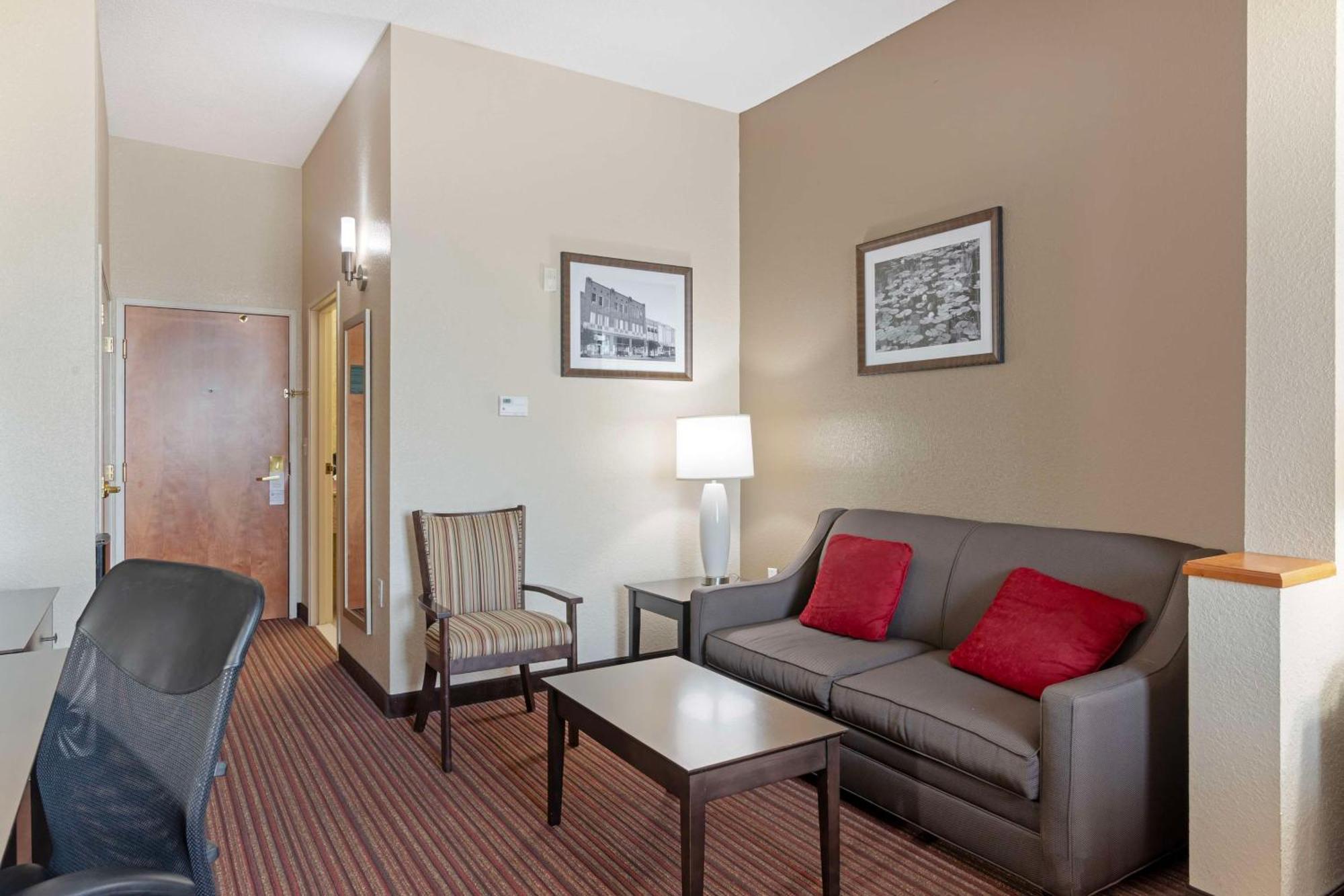 Best Western Plus Bradbury Inn And Suites Waycross Exteriér fotografie