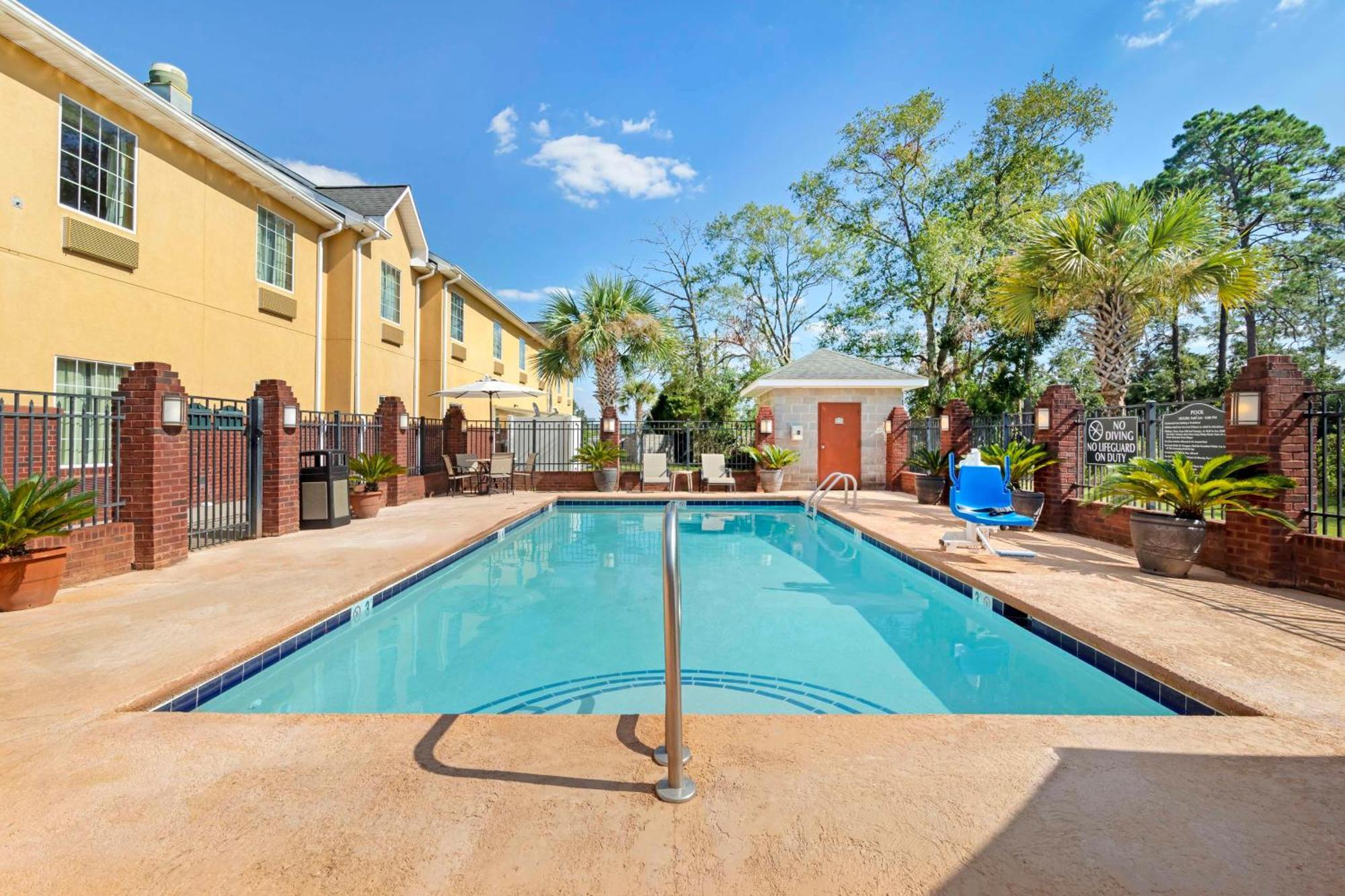 Best Western Plus Bradbury Inn And Suites Waycross Exteriér fotografie